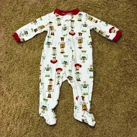 💙🩷Disney Pixar Unisex Toy Story Holiday Baby Pajamas Size 3-6M, Woody & Buzz - Picture 1 of 7